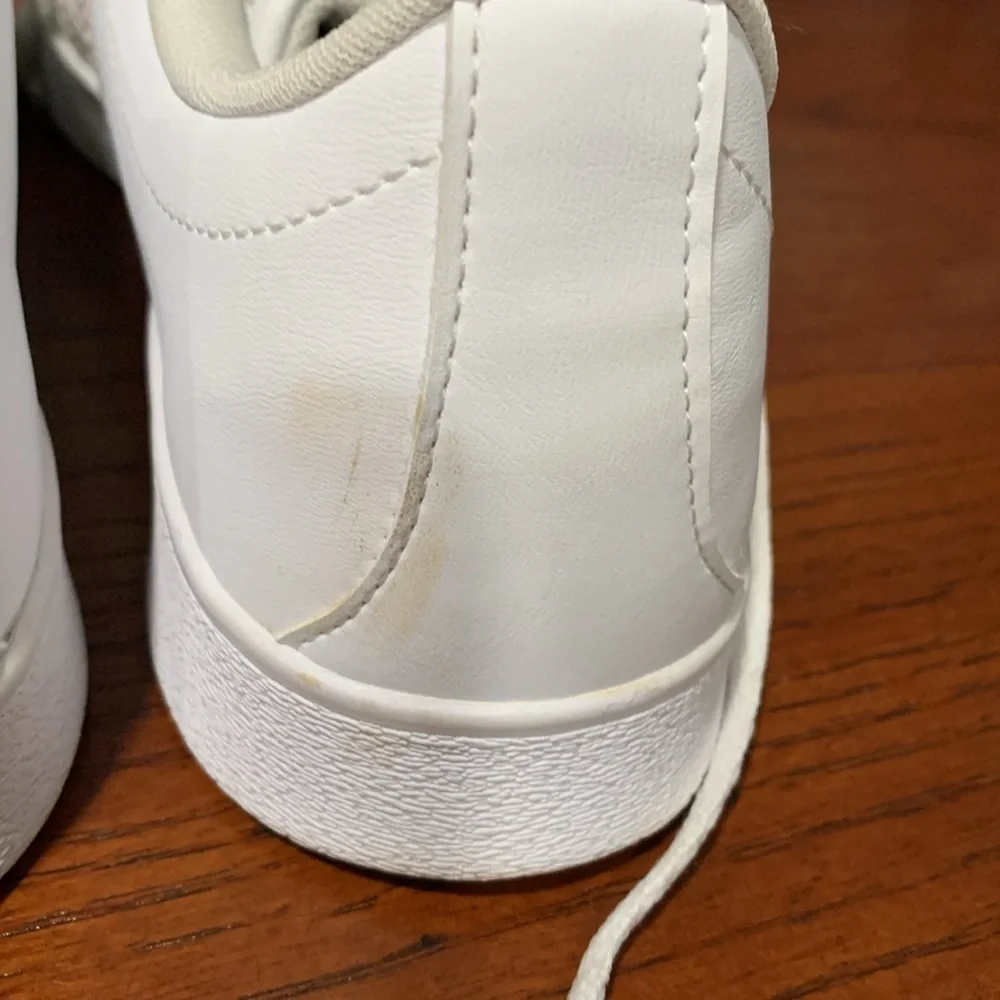 Adidas - Picture 5 of 5